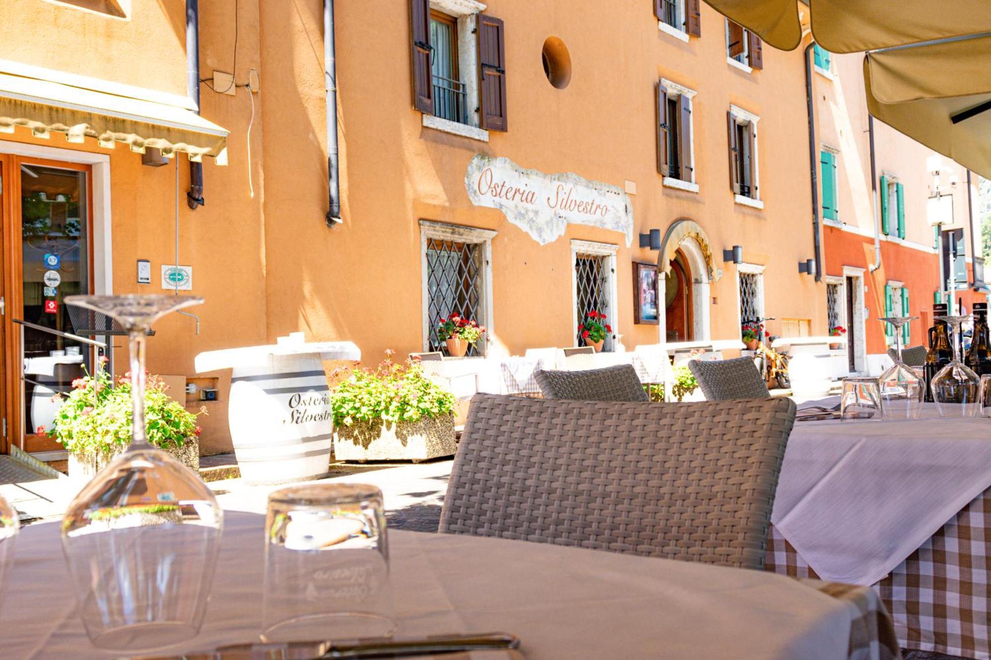 Hotel Dependance Silvestro Garda  Exterior foto